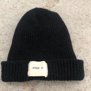 Good human Stay Positive (Stay +) Black Knit Beanie Unisex